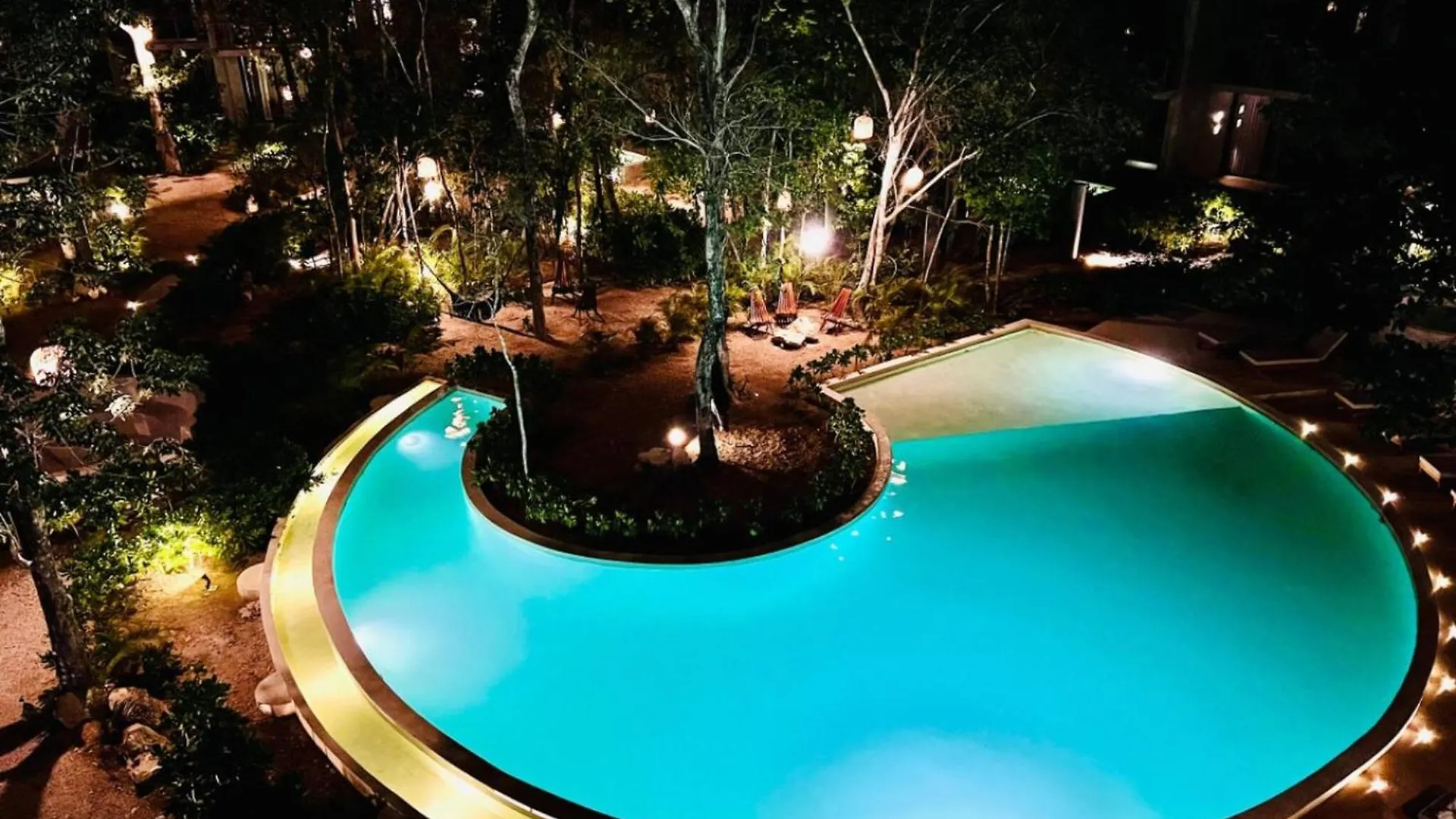 204 Seremonia Selva Private Pool New Apartment King Bed Wifi Tulum 0*,  Mexico